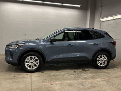 Used 2026 Ford Escape Active w/ Tech Pack #1 image 2