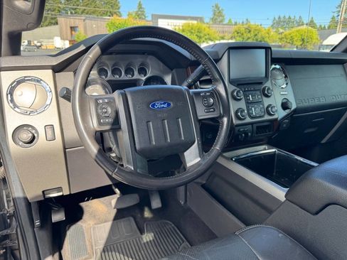 Used 2016 Ford F350 Lariat w/ Lariat Ultimate Package AWD/4WD image 12