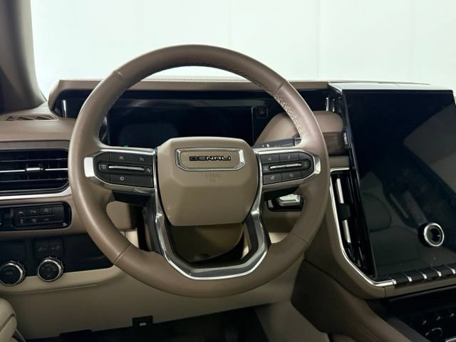 Used 2025 GMC Yukon XL Denali w/ Sun & Power Step Package RWD image 23