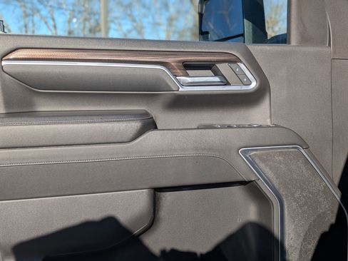 Certified 2024 Chevrolet Silverado 2500 LT image 14