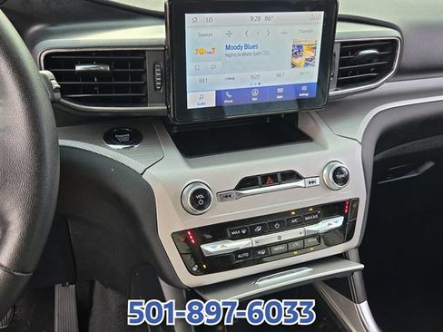 Certified 2024 Ford Explorer XLT w/ Equipment Group 202A RWD image 18