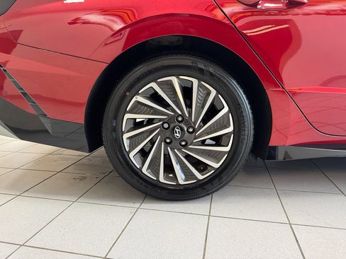 Used 2025 Hyundai Sonata Limited image 77