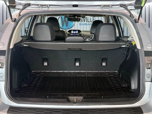 Used 2019 Subaru Crosstrek 2.0i Limited w/ Moonroof Package w/Navigation AWD/4WD image 9