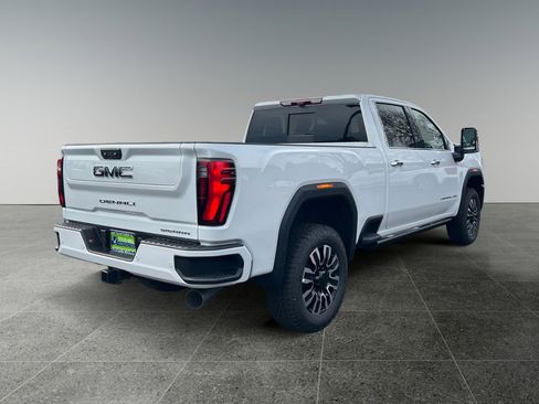 New 2025 GMC Sierra 2500 Denali Ultimate w/ Max Trailering Package image 7