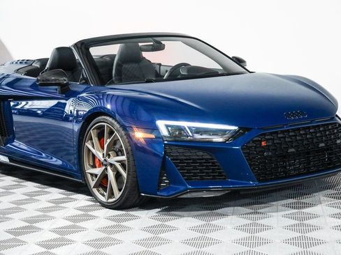 Used 2023 Audi R8 V10 performance AWD/4WD image 11
