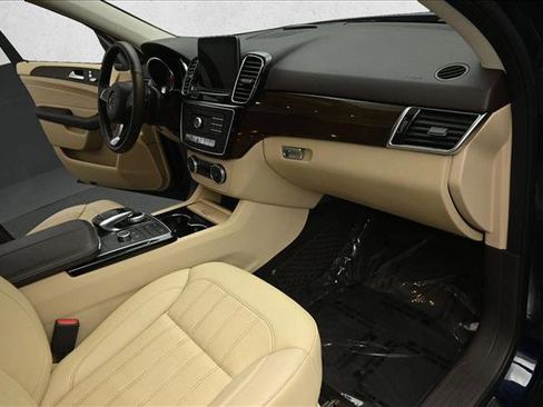 Certified 2018 Mercedes-Benz GLE 350 4MATIC image 29