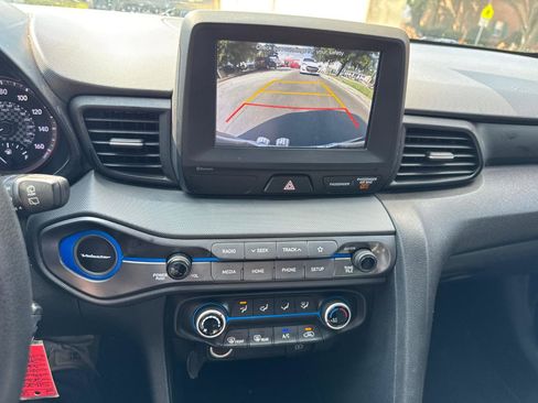 Used 2020 Hyundai Veloster 2.0 FWD image 20