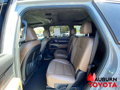 Used 2022 Kia Telluride SX w/ SX Prestige Package AWD/4WD image 30