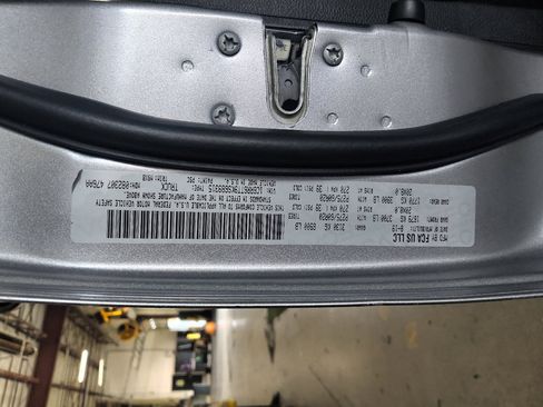 Used 2019 RAM 1500 Big Horn RWD image 33