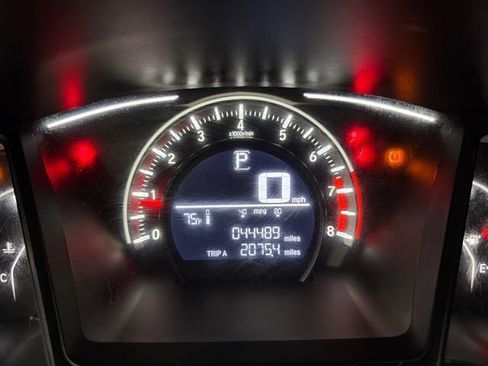 Used 2018 Honda Civic LX image 15