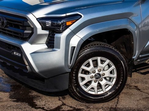 Used 2024 Toyota Tacoma SR5 image 41