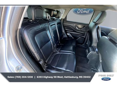 Used 2022 Lincoln Corsair FWD image 21