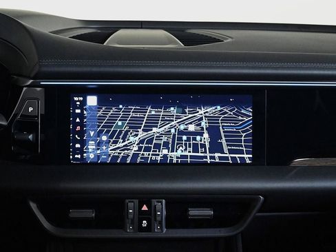 Certified 2024 Porsche Macan 4 Electric AWD/4WD image 15