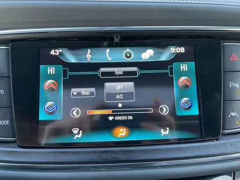 Used 2019 Buick Enclave Premium w/ Experience Buick Package AWD/4WD image 25