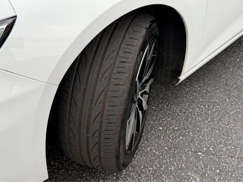 Used 2022 Chevrolet Malibu RS FWD image 11