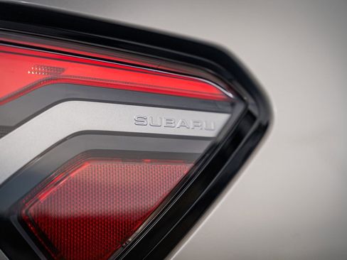 Used 2025 Subaru Forester Premium AWD/4WD image 18