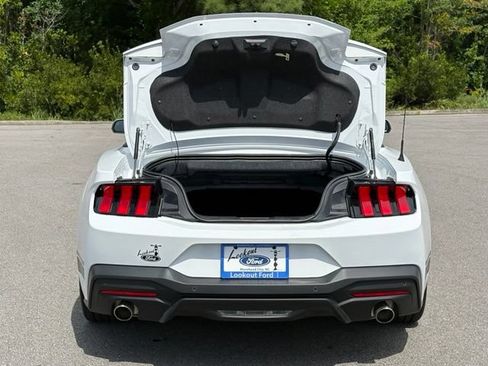 Used 2024 Ford Mustang GT Premium RWD image 23