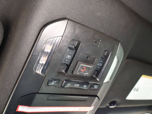 Used 2021 Toyota Highlander Platinum image 24