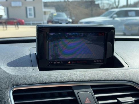 Used 2017 Audi Q3 2.0T Premium image 21