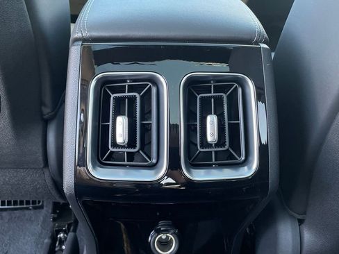 New 2026 Kia Sorento SX image 28