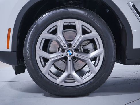 Used 2024 BMW X3 xDrive30i w/ Convenience Package w/ZPA image 2