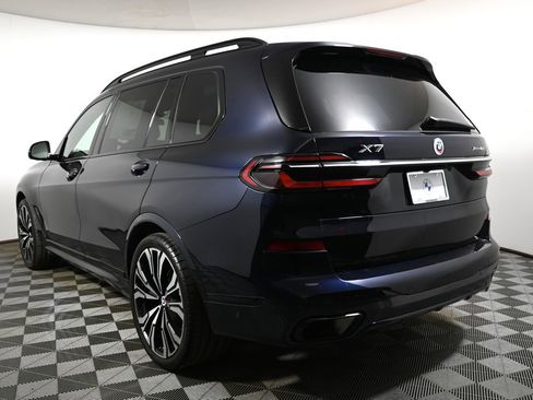 Certified 2023 BMW X7 xDrive40i w/ Executive Package image 5