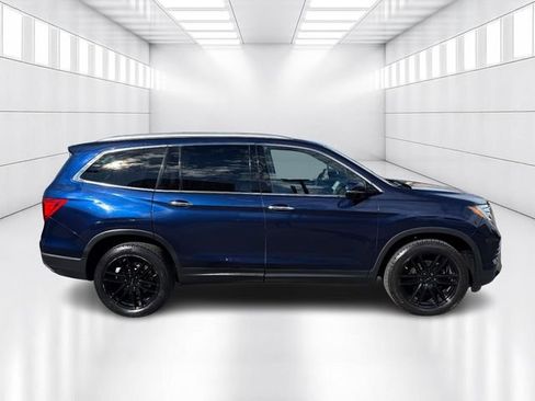 Used 2017 Honda Pilot Elite image 4