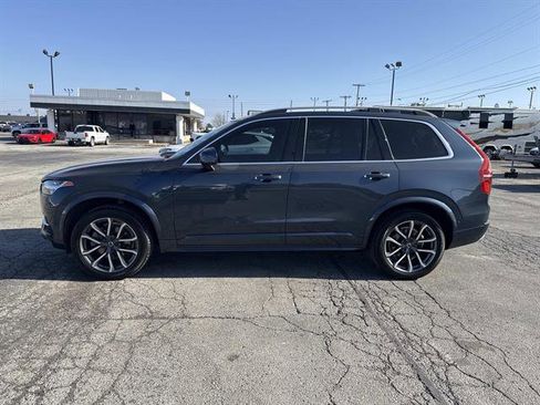 Used 2019 Volvo XC90 T6 Momentum w/ Advanced Package image 10