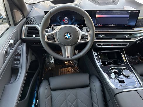 New 2026 BMW X5 sDrive40i w/ M Sport Package image 17