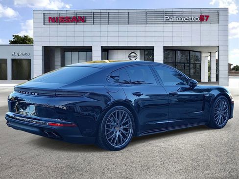 Used 2026 Porsche Panamera image 6