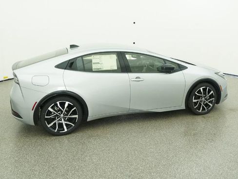 New 2026 Toyota Prius Plug-In Hybrid image 24