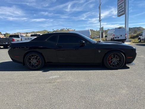 Used 2016 Dodge Challenger SRT Hellcat image 13