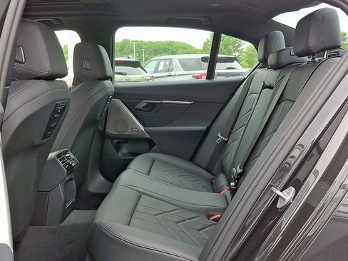 Certified 2026 BMW 530i xDrive w/ Premium Package AWD/4WD image 10