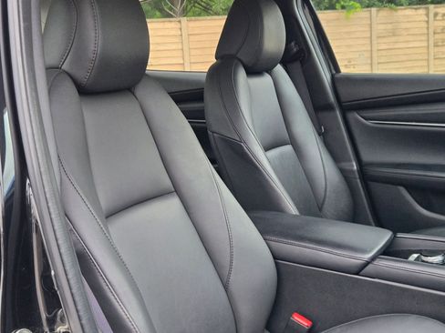Used 2024 MAZDA MAZDA3 s FWD image 29