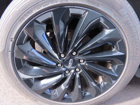 Used 2020 Lincoln Navigator Reserve w/ Equipment Group 208A Reserve image 17