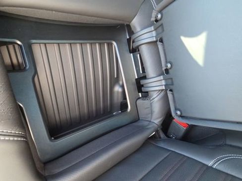 New 2026 GMC Sierra 1500 AT4X AWD/4WD image 36