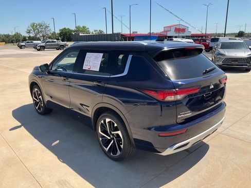 Used 2024 Mitsubishi Outlander SEL AWD/4WD image 35