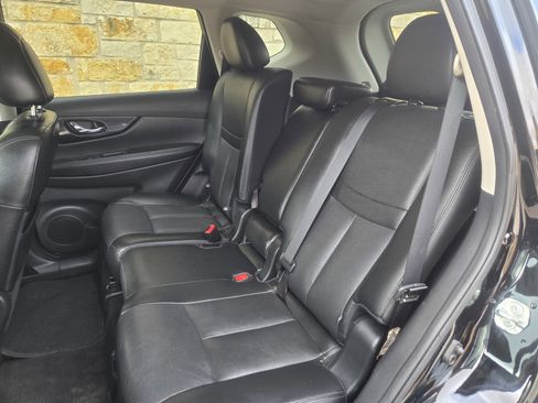 Used 2017 Nissan Rogue SL w/ SL Premium Package image 6