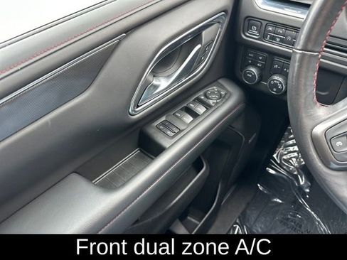 Used 2022 Chevrolet Suburban RST w/ Luxury Package AWD/4WD image 19