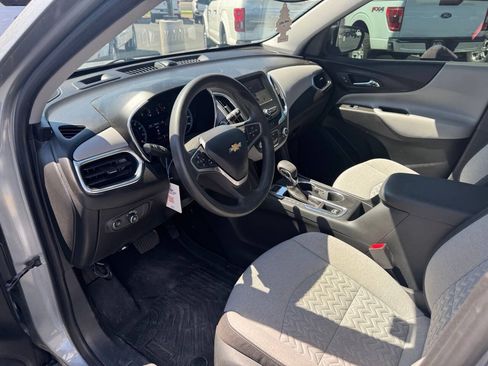 Used 2023 Chevrolet Equinox LS AWD/4WD image 11