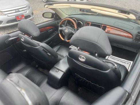 Used 2002 Lexus SC 430 Convertible image 30