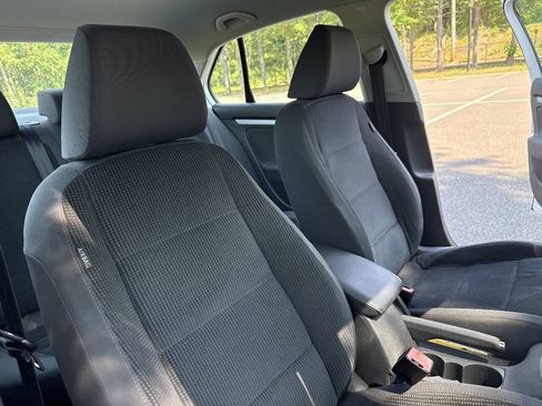 Used 2009 Volkswagen Jetta S FWD image 20