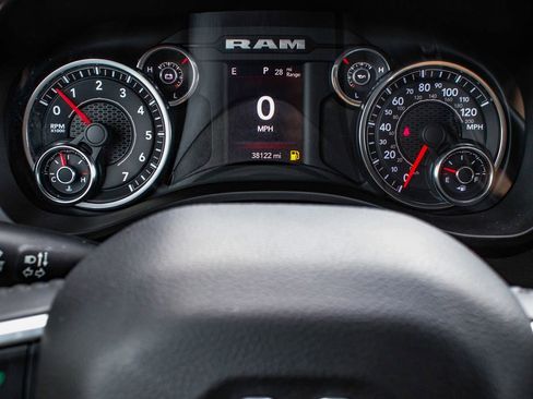 Used 2023 RAM 1500 Big Horn image 16