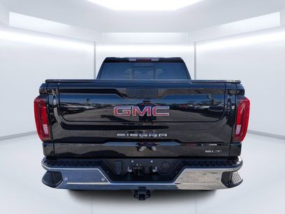 Used 2022 GMC Sierra 1500 SLT w/ SLT Premium Plus Package