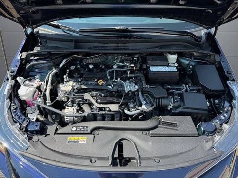 Used 2025 Toyota Corolla LE w/ LE Premium Package FWD image 80