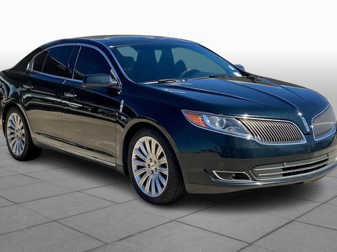 Used 2014 Lincoln MKS FWD image 2