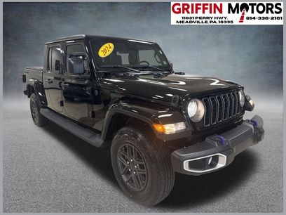 Used 2024 Jeep Gladiator Sport