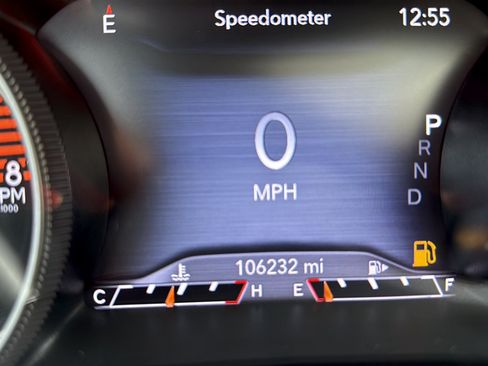 Used 2019 Jeep Cherokee Limited AWD/4WD image 11