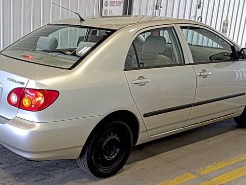 Used 2004 Toyota Corolla CE FWD image 3