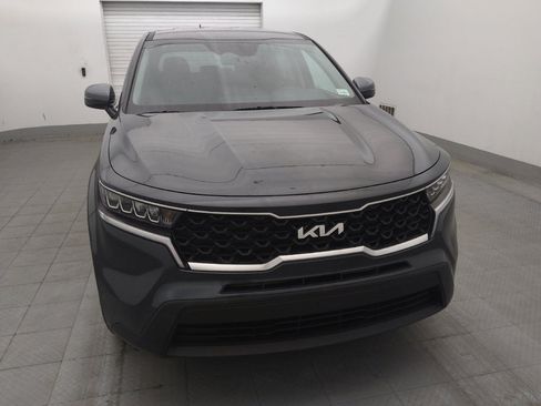 Used 2023 Kia Sorento LX FWD image 14
